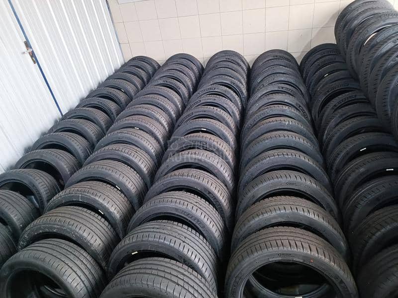 Michelin 235/45 R19 Letnja