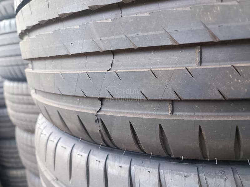 Michelin 235/45 R19 Letnja