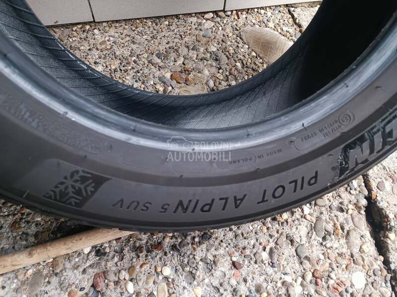 Michelin 225/60 R18 Zimska