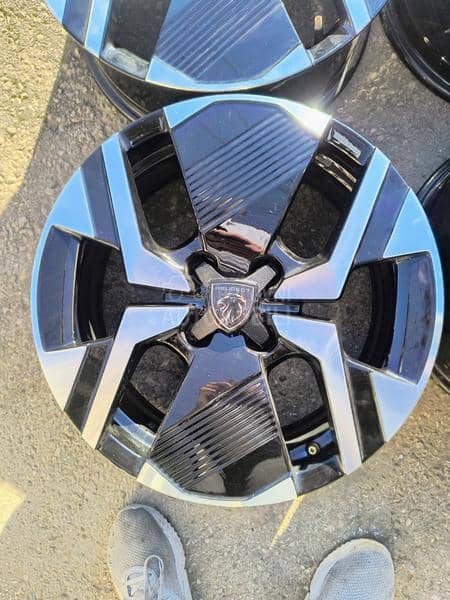 Aluminijumske felne  17" 4 x 108