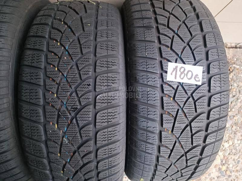 Dunlop 225/45 R17 Zimska