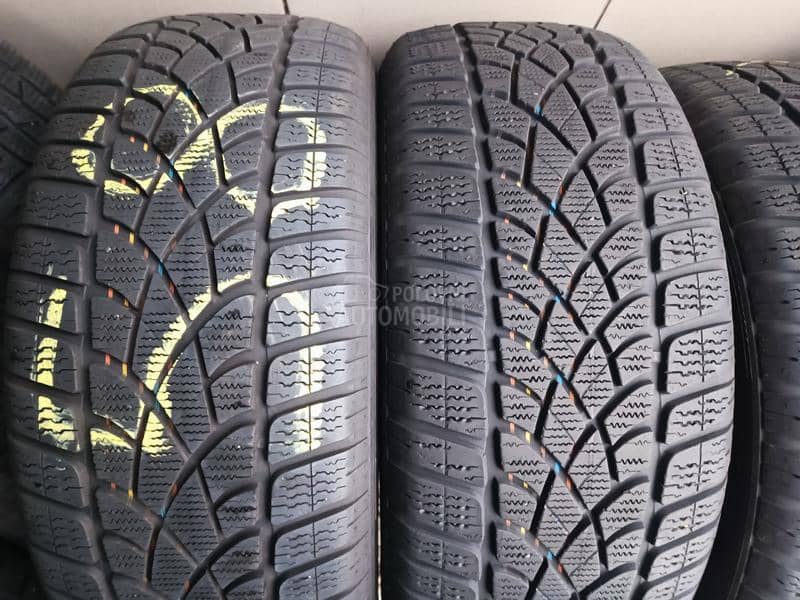 Dunlop 225/45 R17 Zimska