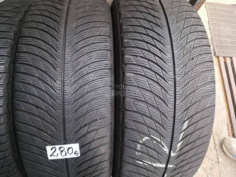 Michelin 235/55 R18 Zimska