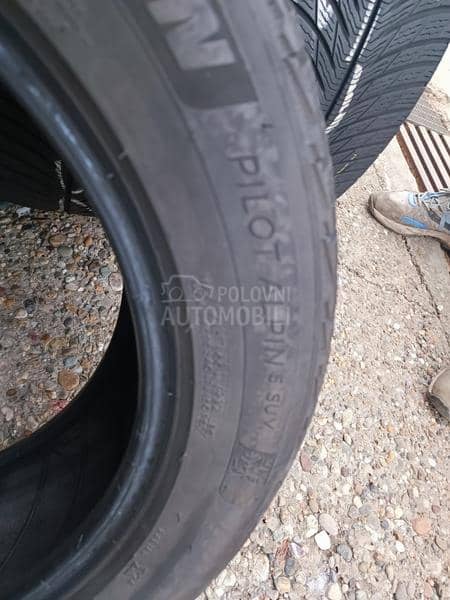 Michelin 235/55 R18 Zimska