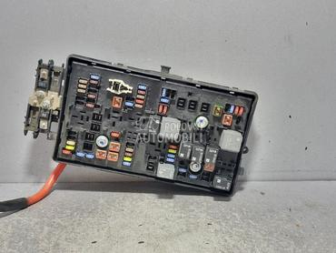 ELEKTRONIKA KUTIJA OSIGURACA za Opel Insignia