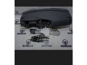 tabla airbag pojasevi za Volvo XC60 od 2014. do 2025. god.