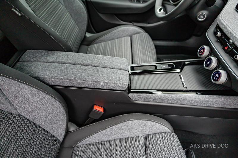 Škoda Superb Selection 2.0tdi DSG