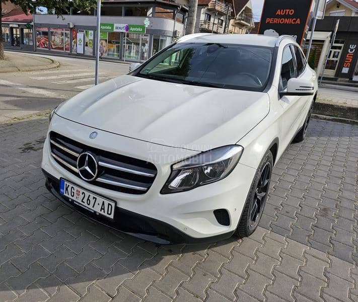 Mercedes Benz GLA 200 reg godinu dana