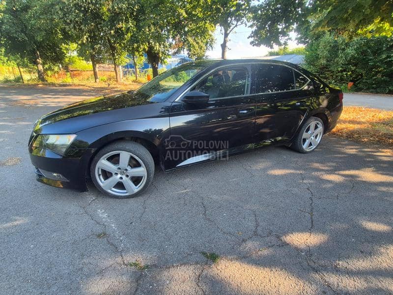 Škoda Superb 1.6tdi greenline Škoda Superb 1.6tdi greenline