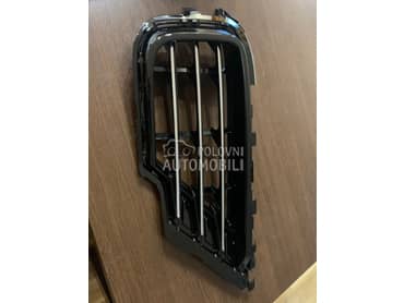 Rešetka u braniku za Volkswagen Touareg