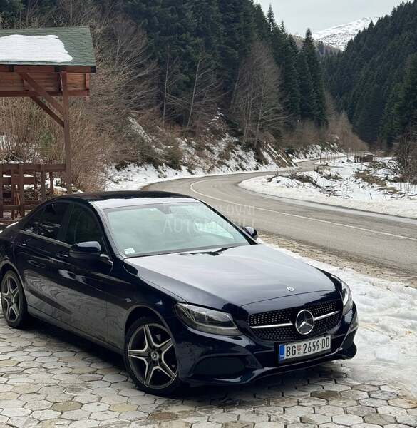 Mercedes Benz C 180 AMG paket