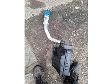 boca za tecnost brisaca za Volkswagen Golf 6