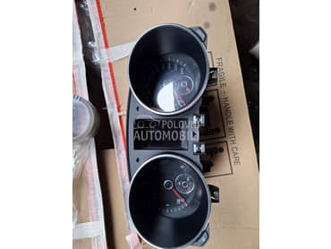 sat instrument tabla za Volkswagen Golf 6