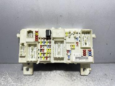 ELEKTRONIKA KUTIJA OSIGURACA za Ford Kuga