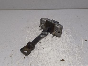 GRANICNIK VRATA za Peugeot 2008