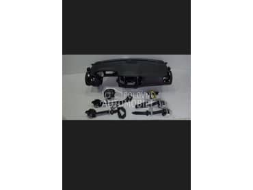 tabla airbag pojasevi za Jeep Compass od 2014. do 2025. god.