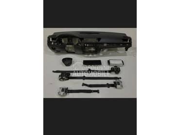 tabla aerbag pojasevi za Škoda Superb od 2014. do 2025. god.