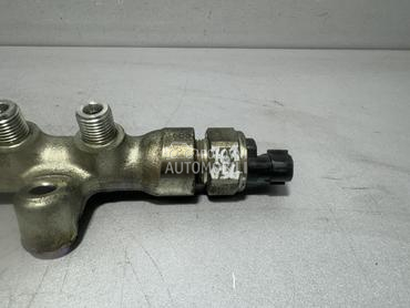 SENZOR PRITISKA GORIVA za Mazda 3