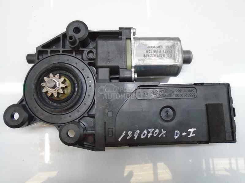 Motor podizača stakla