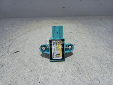 SENZOR AIRBAGA za Audi A4