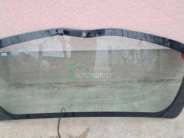 STAKLO GEPEK VRATA za Toyota Yaris od 2012. do 2015. god.