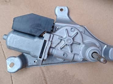 El.moto.pod.predn.leva vrata za Toyota Yaris od 2012. do 2015. god.