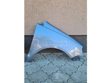 Desno krilo za Volkswagen Polo od 2005. do 2009. god.