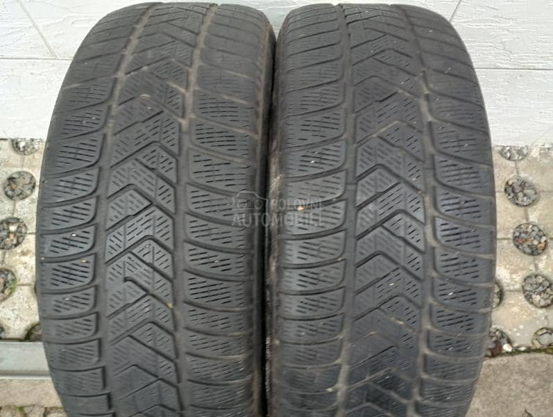 Pirelli 235/55 R19 Zimska
