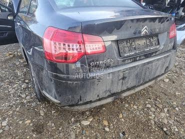 Citroen C5 -  kompletan auto u delovima
