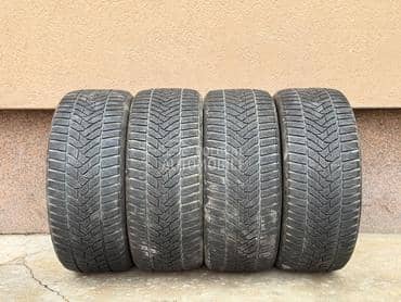 Dunlop 225/45 R17 Zimska