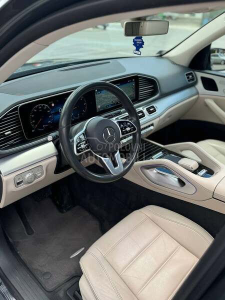 Mercedes Benz GLE 300 