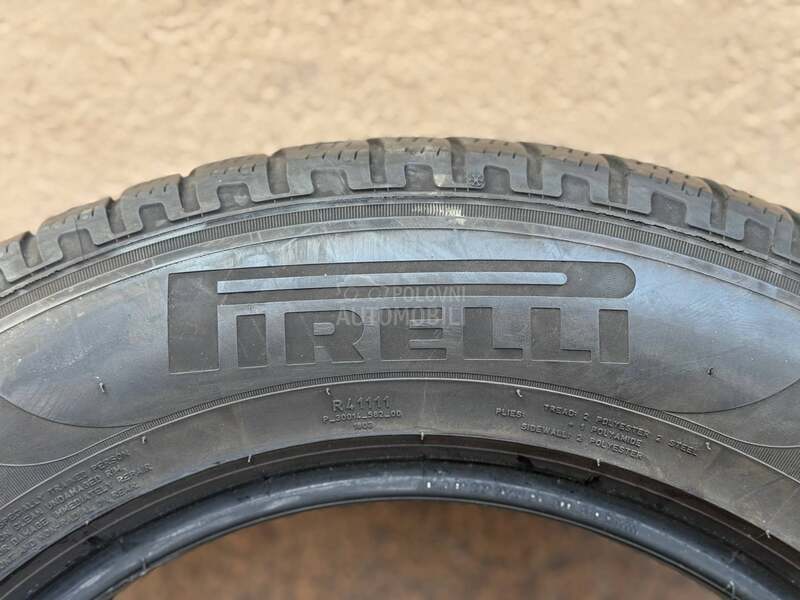 Pirelli 215/65 R16 Zimska