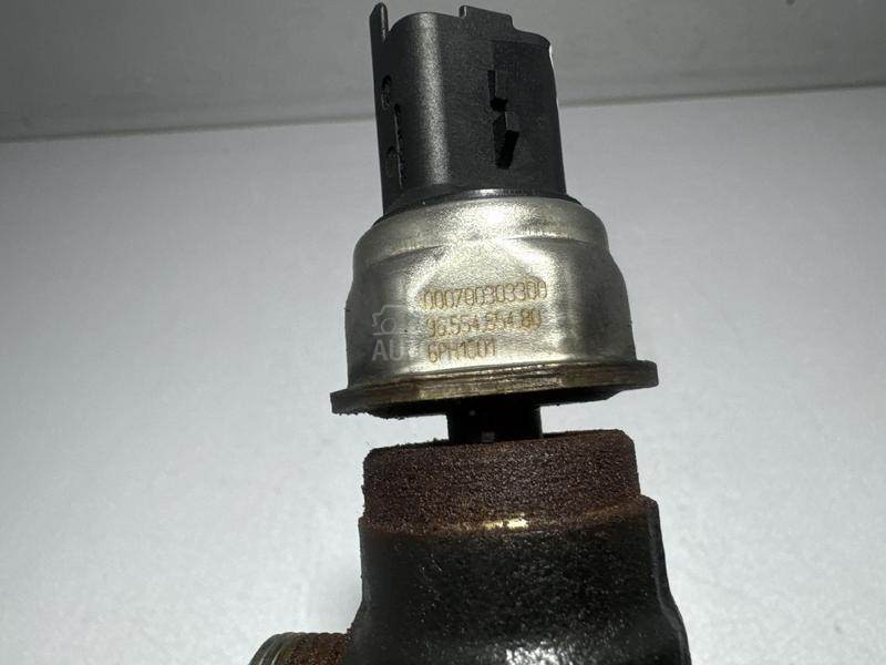 SENZOR PRITISKA GORIVA