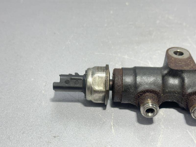 SENZOR PRITISKA GORIVA