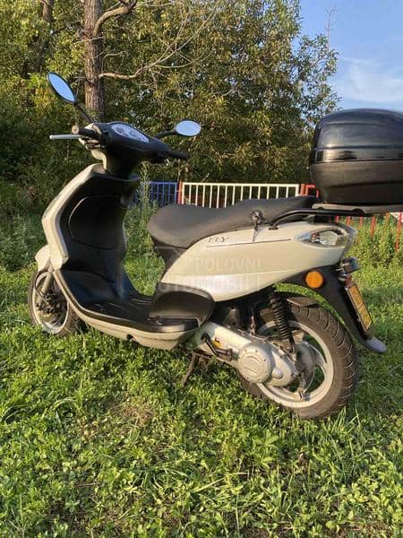 Piaggio FLY 50 2T