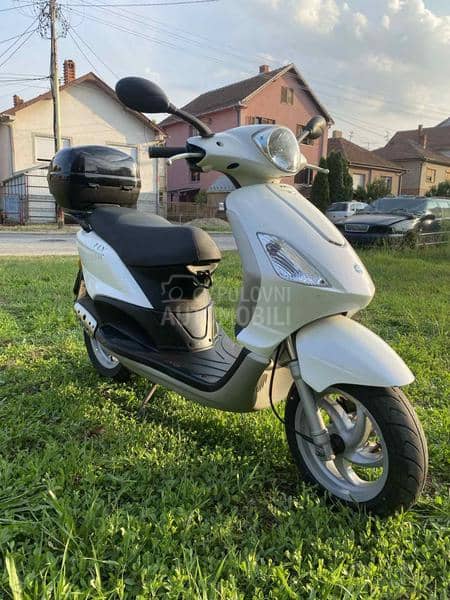 Piaggio FLY 50 2T