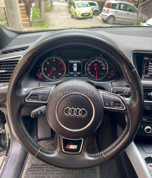 Audi Q5 3xS LINE/PANO/4x4/CH