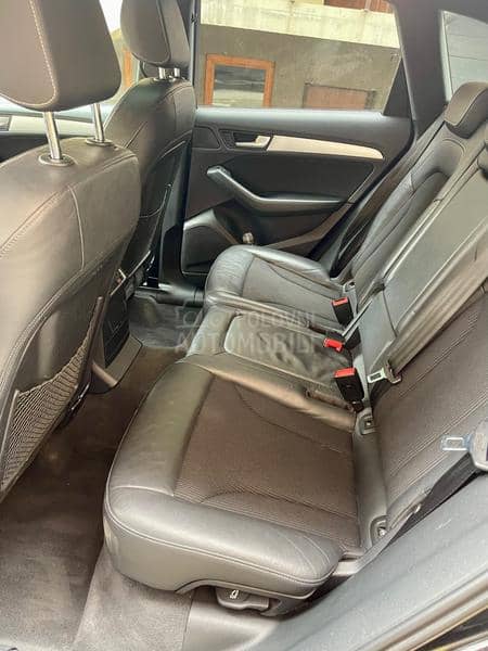 Audi Q5 3xS LINE/PANO/4x4/CH