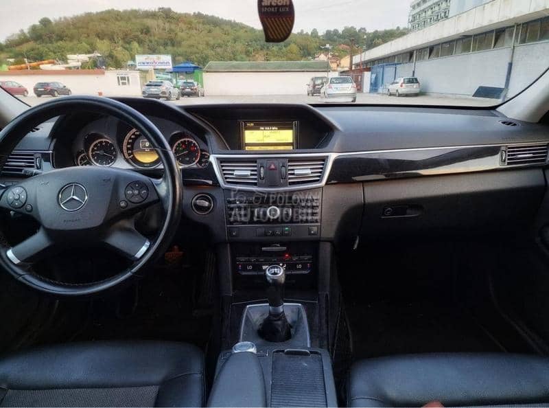 Mercedes Benz E 200 Avantgarde