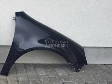 Desno krilo za Volkswagen Golf 5