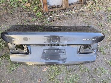 gepek vrata g30 za BMW Serija 5