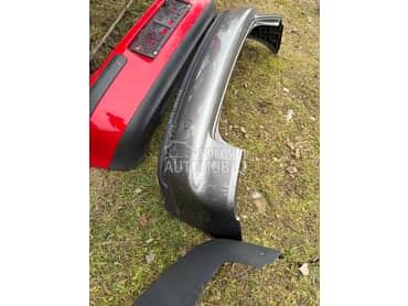 Branik za Volkswagen Touran od 2004. do 2009. god.