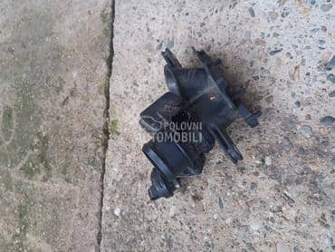 DOZER KLAPNA 2.0  120 KW za Citroen C5