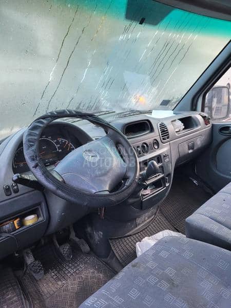 Mercedes Benz sprinter