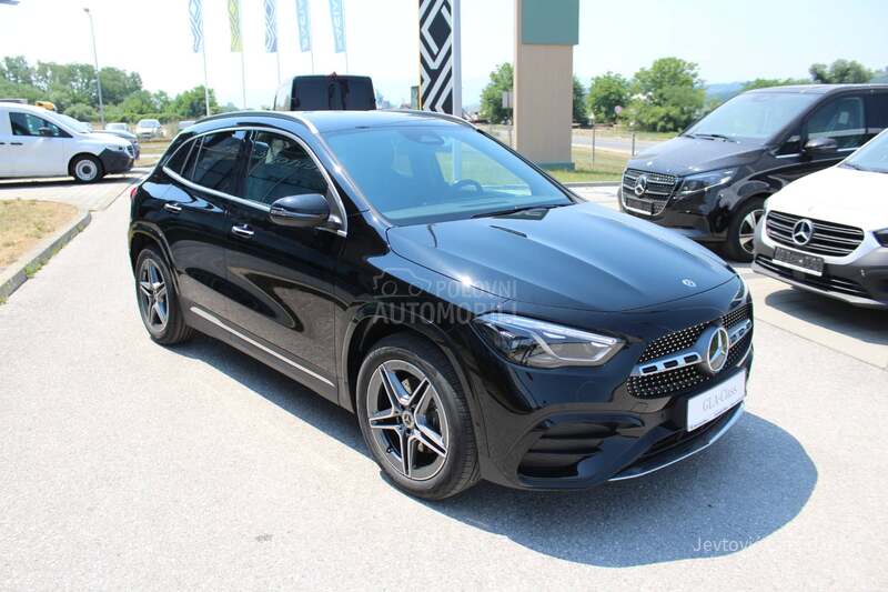 Mercedes Benz GLA 200 AMG