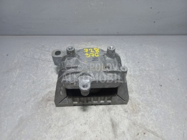 NOSAC MOTORA za Volkswagen Passat B7