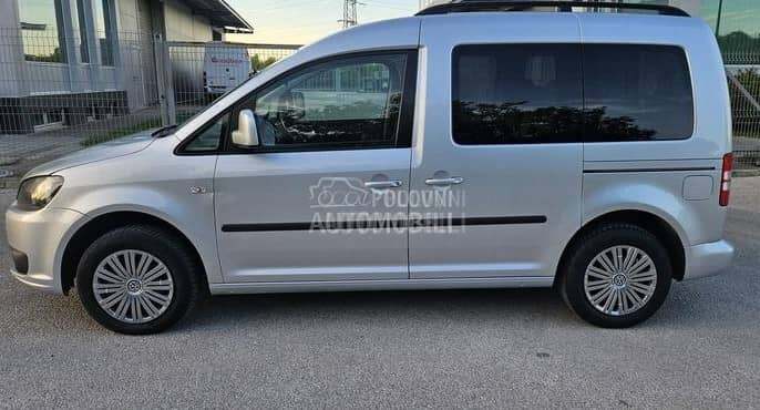 Volkswagen Caddy 2003 - 2017. god. -  kompletan auto u delovima