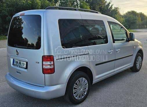 Volkswagen Caddy 2003 - 2017. god. -  kompletan auto u delovima