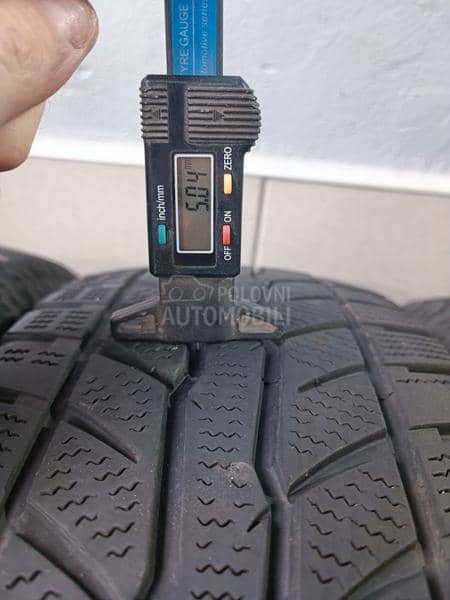 Westlake 215/65 R16 Zimska