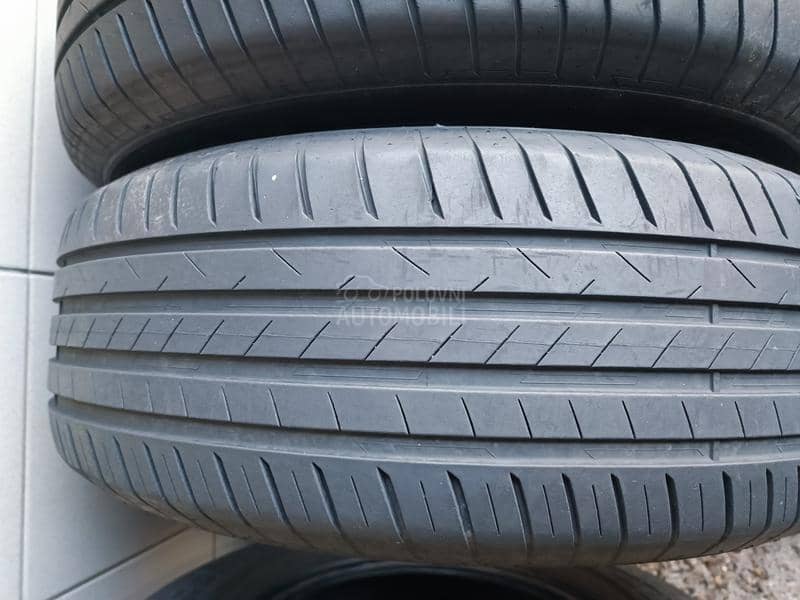 Vredestein 235/65 R17 Letnja